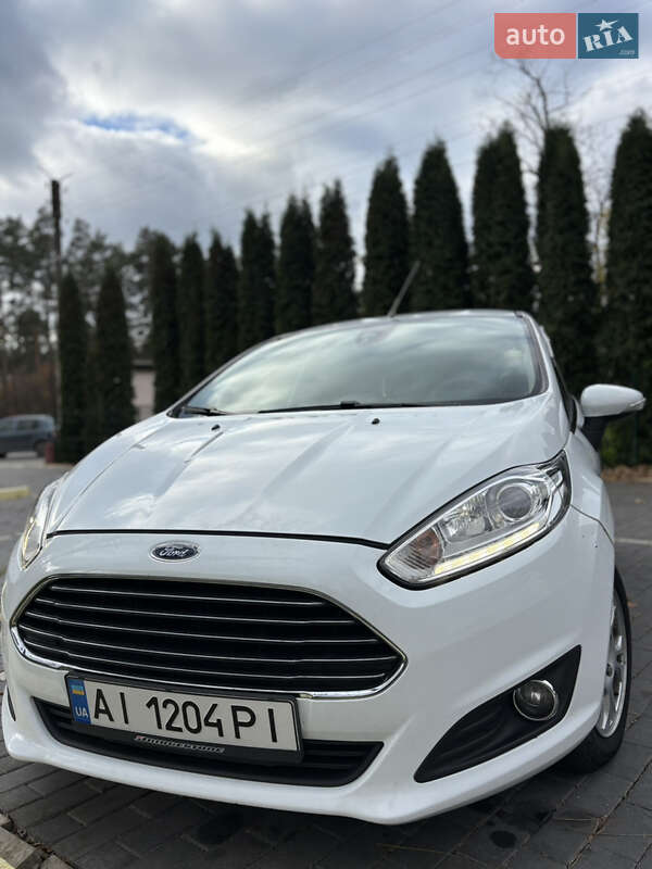 Хетчбек Ford Fiesta 2013 в Шепетівці фото 2 Хетчбек Ford Fiesta 2013 в Шепетівці