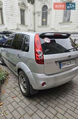 Хетчбек Ford Fiesta 2008 в Сумах