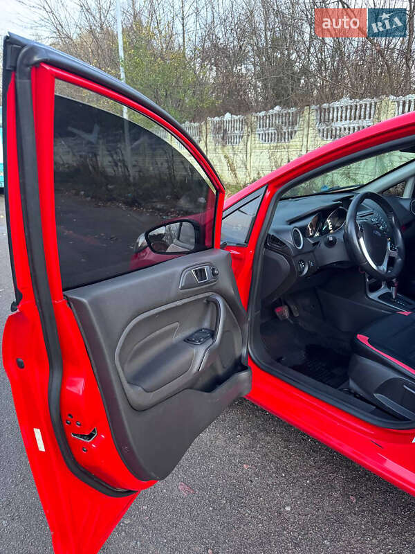 Седан Ford Fiesta 2015 в Житомирі фото 11 Седан Ford Fiesta 2015 в Житомирі