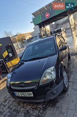 Хетчбек Ford Fiesta 2008 в Чернівцях