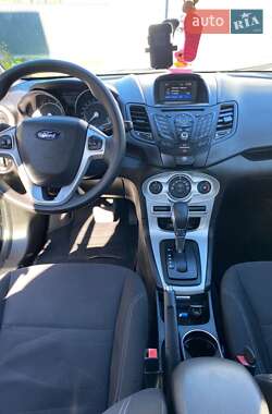Седан Ford Fiesta 2018 в Івано-Франківську