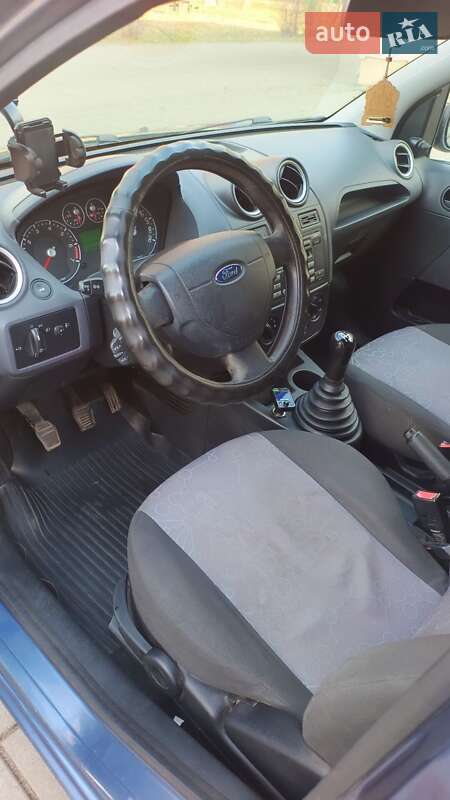 Хетчбек Ford Fiesta 2006 в Судовій Вишні фото 3 Хетчбек Ford Fiesta 2006 в Судовій Вишні