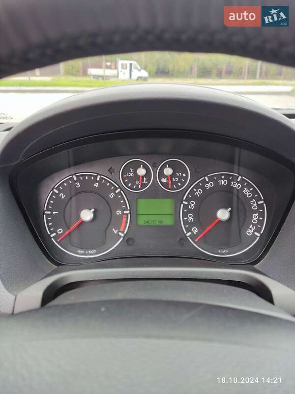 Хетчбек Ford Fiesta 2008 в Ірпені