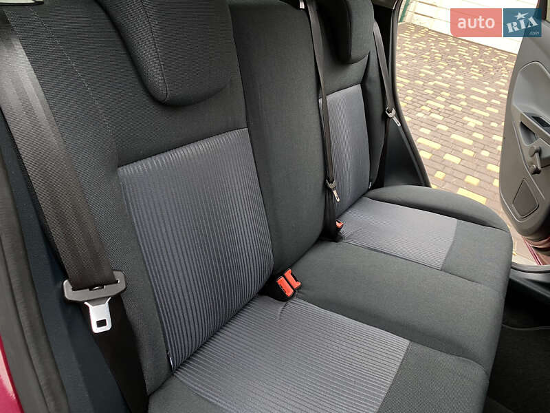 Хэтчбек Ford Fiesta 2011 в Одессе фото 75 Хэтчбек Ford Fiesta 2011 в Одессе
