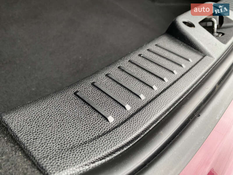 Хэтчбек Ford Fiesta 2011 в Одессе фото 92 Хэтчбек Ford Fiesta 2011 в Одессе