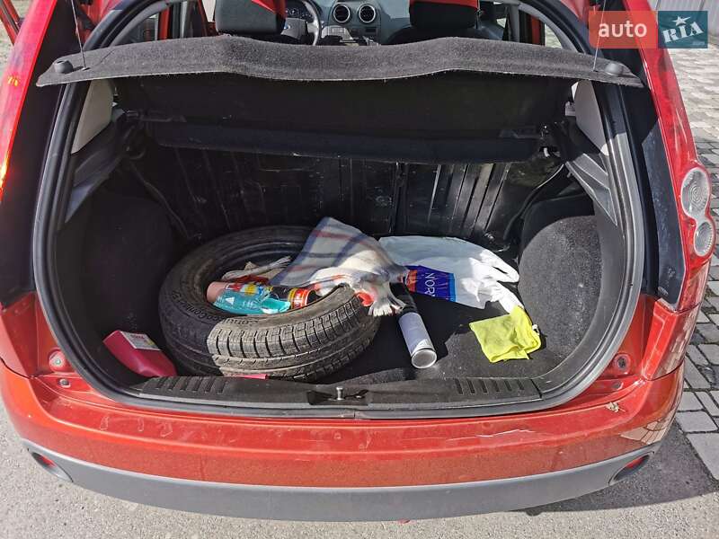 Хэтчбек Ford Fiesta 2008 в Киеве фото 7 Хэтчбек Ford Fiesta 2008 в Киеве