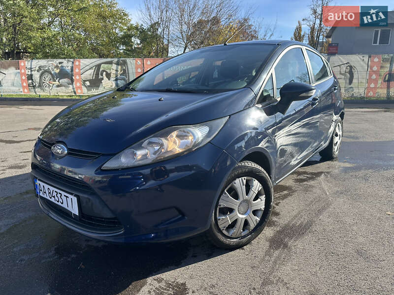 Хэтчбек Ford Fiesta 2011 в Киеве фото Хэтчбек Ford Fiesta 2011 в Киеве