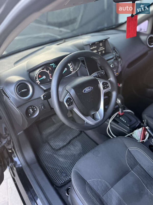 Седан Ford Fiesta 2019 в Черновцах фото 11 Седан Ford Fiesta 2019 в Черновцах