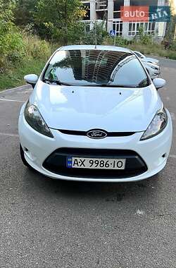 Хэтчбек Ford Fiesta 2012 в Киеве