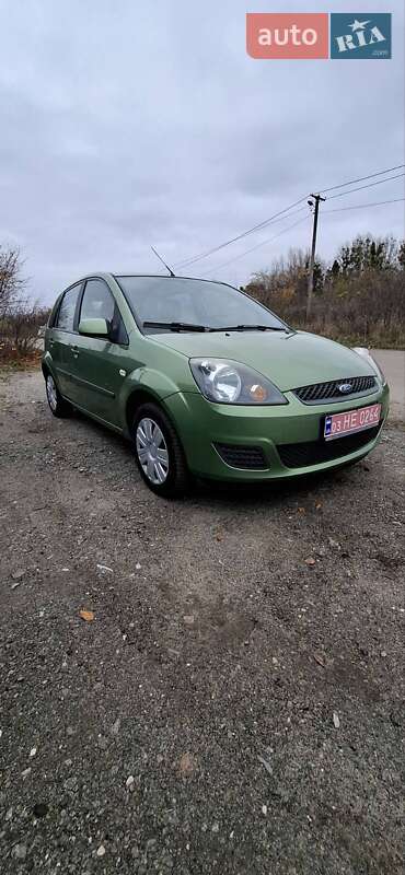 Хетчбек Ford Fiesta 2008 в Полтаві