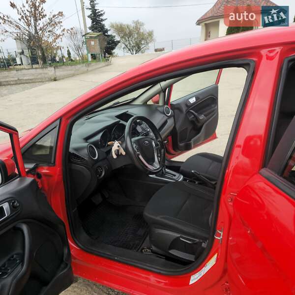Хетчбек Ford Fiesta 2015 в Одесі