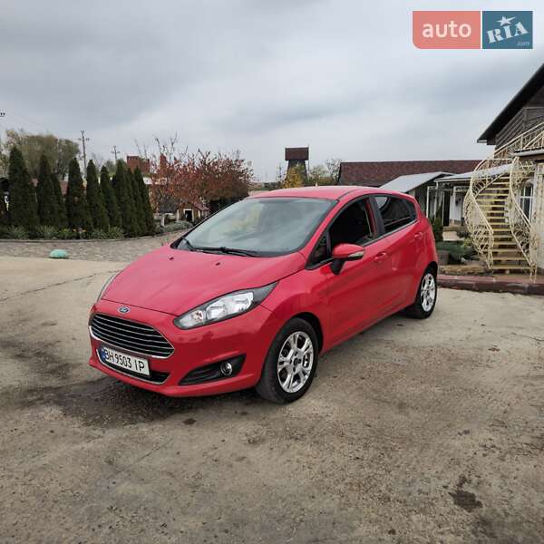 Хетчбек Ford Fiesta 2015 в Одесі
