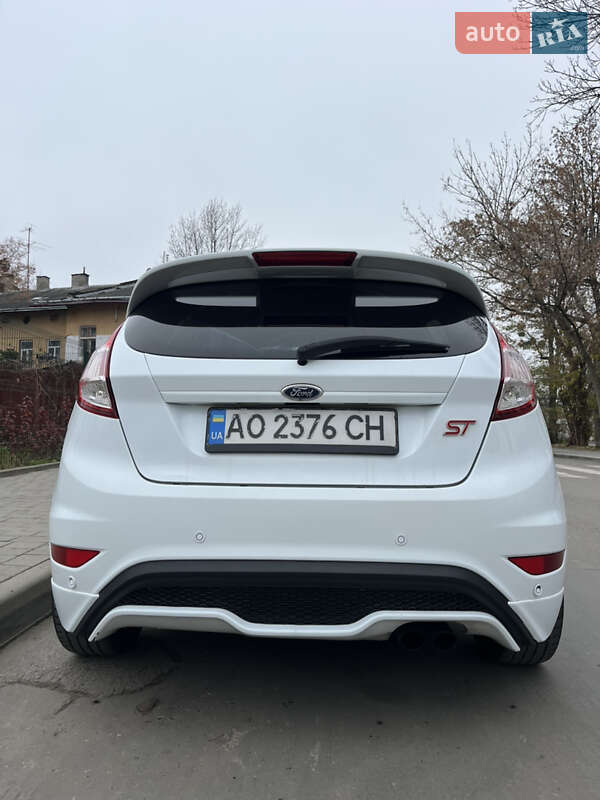 Хетчбек Ford Fiesta 2014 в Львові фото 8 Хетчбек Ford Fiesta 2014 в Львові