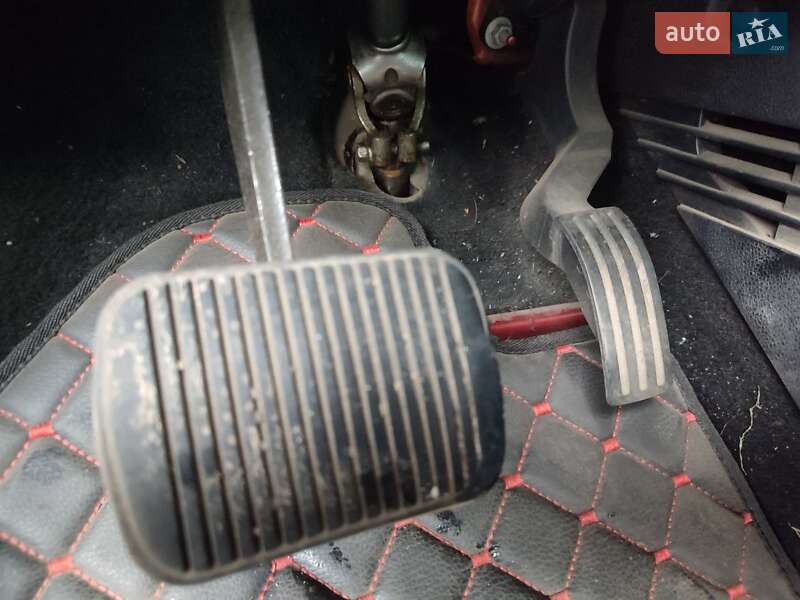 Хэтчбек Ford Fiesta 2008 в Киеве