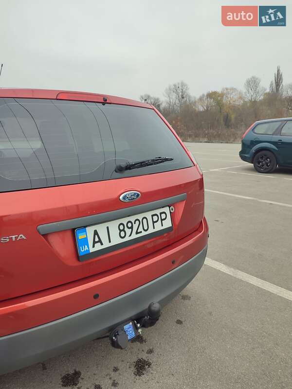 Хэтчбек Ford Fiesta 2008 в Киеве