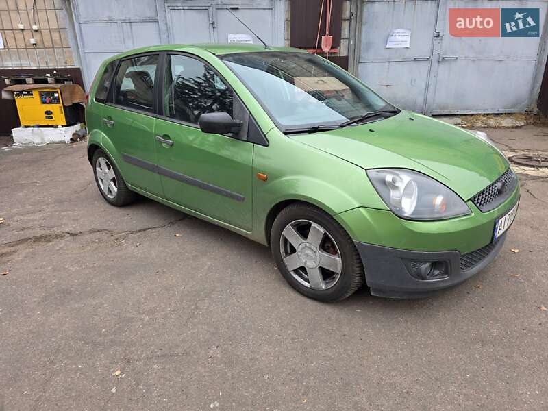 Хетчбек Ford Fiesta 2008 в Києві фото 3 Хетчбек Ford Fiesta 2008 в Києві