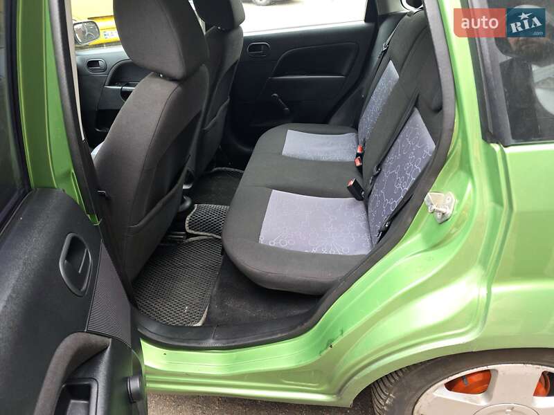 Хетчбек Ford Fiesta 2008 в Києві фото 21 Хетчбек Ford Fiesta 2008 в Києві