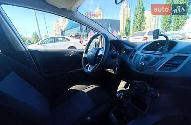 Хэтчбек Ford Fiesta 2013 в Киеве