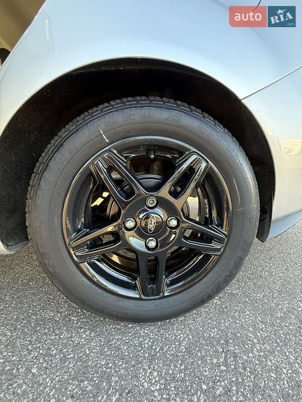 Седан Ford Fiesta 2017 в Харькове