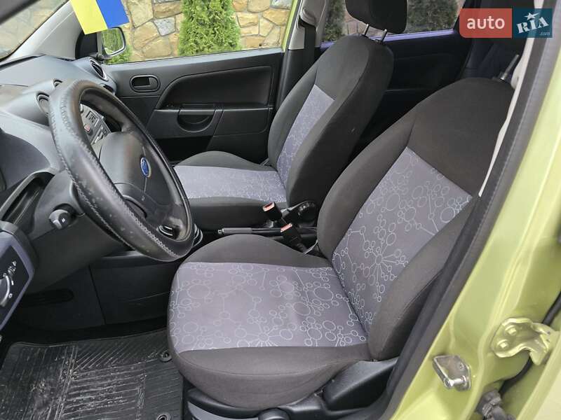 Хетчбек Ford Fiesta 2006 в Івано-Франківську фото 11 Хетчбек Ford Fiesta 2006 в Івано-Франківську