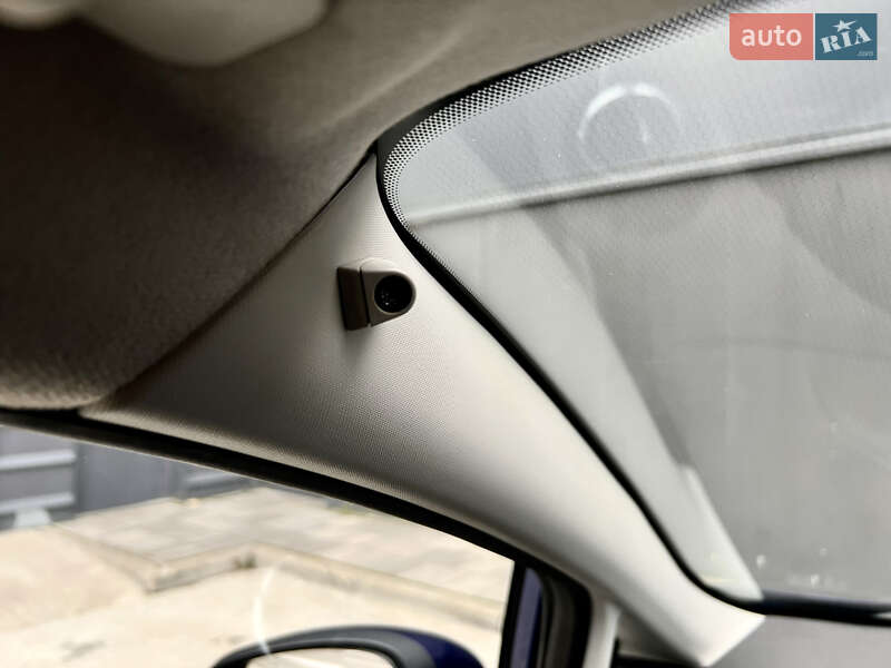 Хэтчбек Ford Fiesta 2016 в Киеве фото 29 Хэтчбек Ford Fiesta 2016 в Киеве