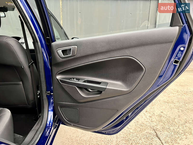 Хэтчбек Ford Fiesta 2016 в Киеве фото 35 Хэтчбек Ford Fiesta 2016 в Киеве