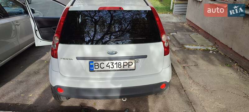 Хетчбек Ford Fiesta 2007 в Львові
