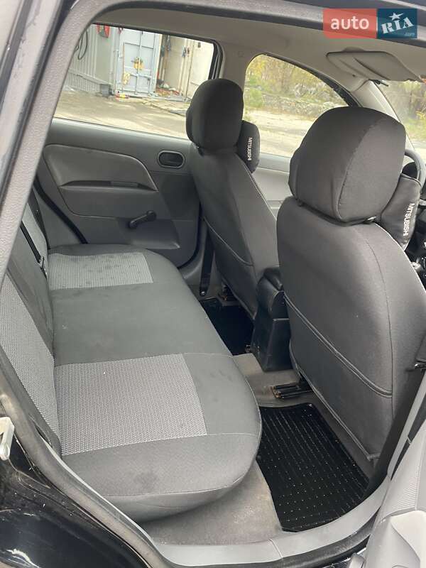 Хетчбек Ford Fiesta 2002 в Звенигородці