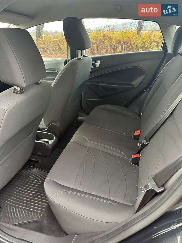 Хетчбек Ford Fiesta 2013 в Хусті фото 9 Хетчбек Ford Fiesta 2013 в Хусті
