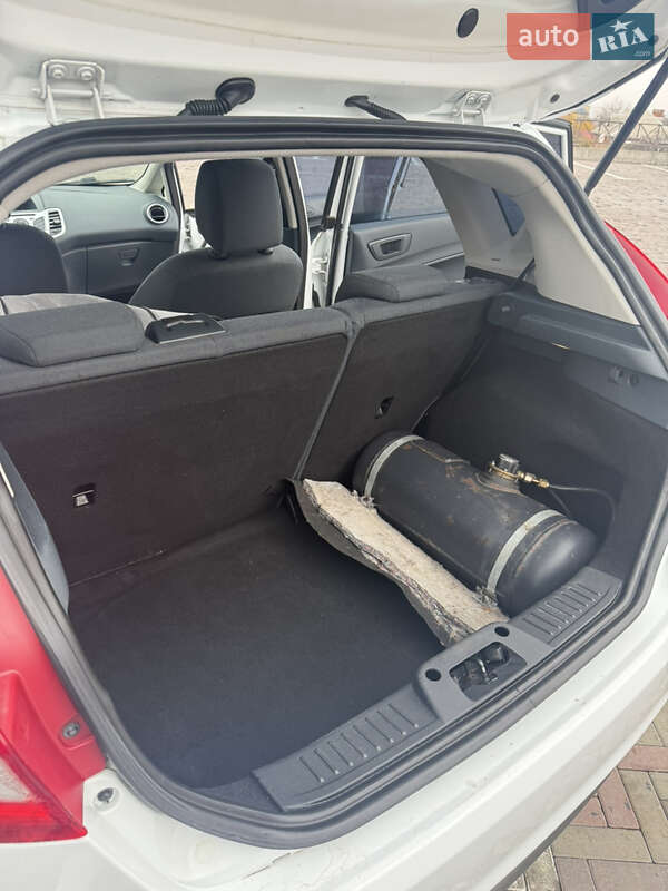 Хэтчбек Ford Fiesta 2012 в Харькове