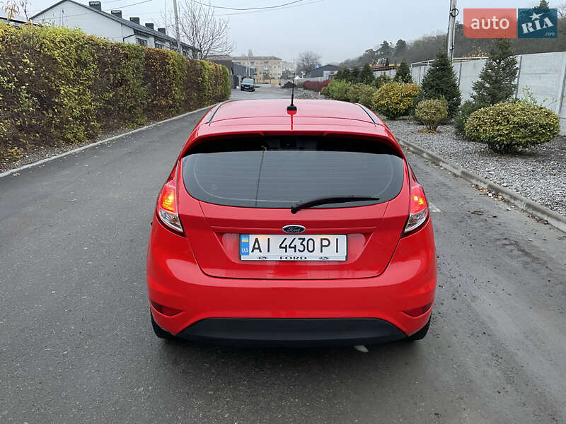 Хетчбек Ford Fiesta 2015 в Білій Церкві фото 6 Хетчбек Ford Fiesta 2015 в Білій Церкві