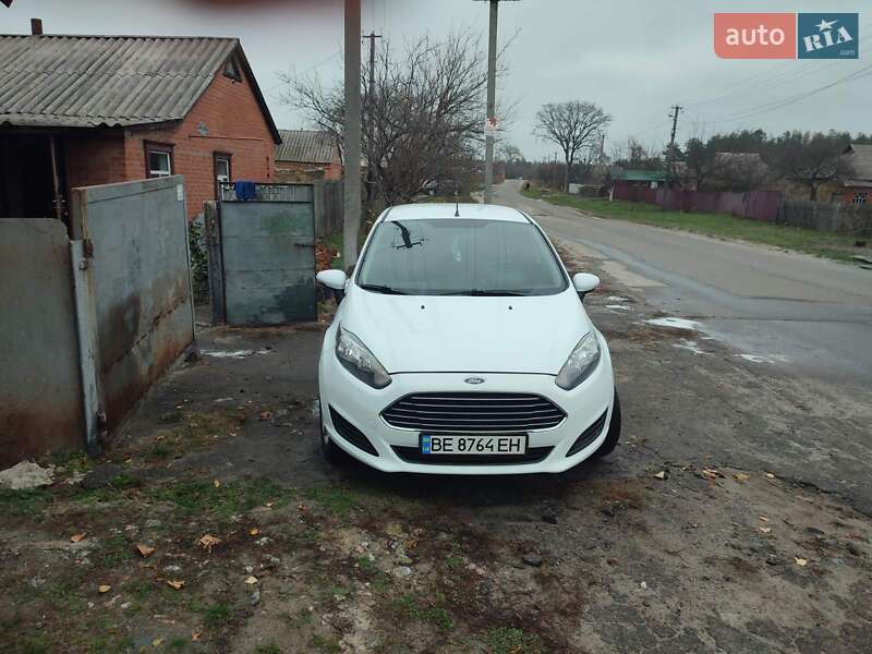 Хетчбек Ford Fiesta 2013 в Полтаві