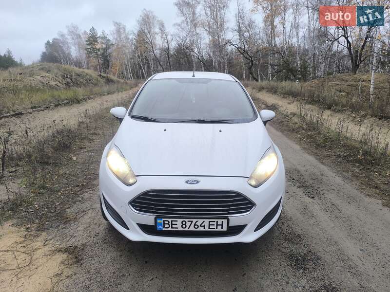 Хетчбек Ford Fiesta 2013 в Полтаві