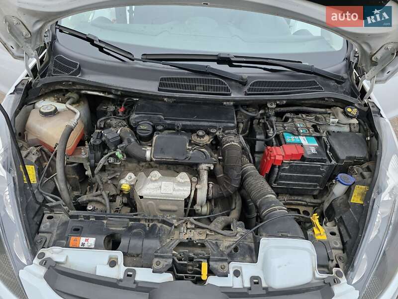 Хэтчбек Ford Fiesta 2012 в Житомире фото 9 Хэтчбек Ford Fiesta 2012 в Житомире