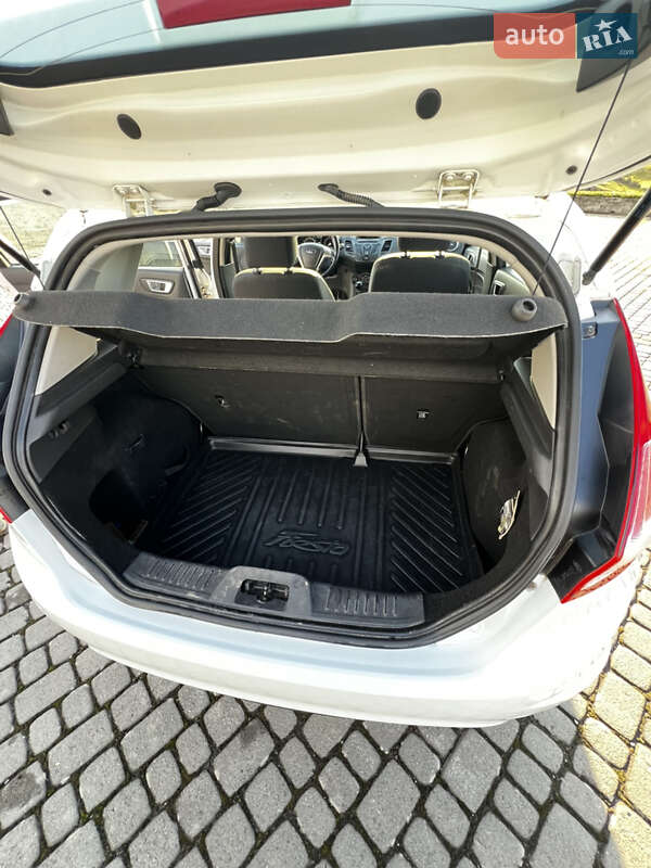 Хетчбек Ford Fiesta 2017 в Ужгороді фото 20 Хетчбек Ford Fiesta 2017 в Ужгороді