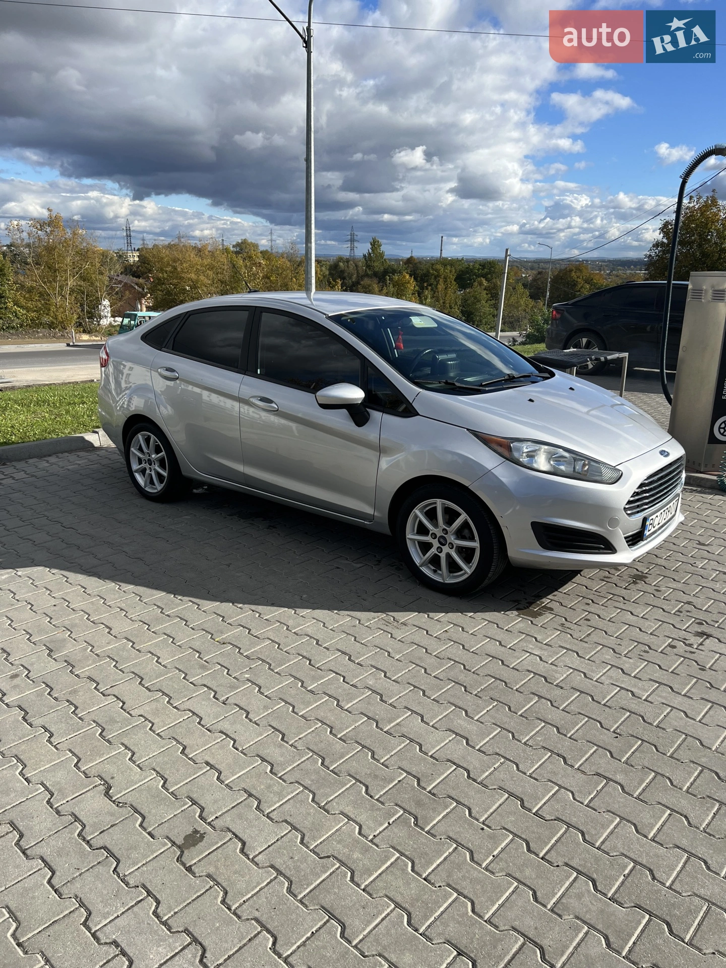 2017 Ford Fiesta - фото 1