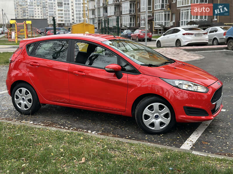 Хэтчбек Ford Fiesta 2016 в Чернигове фото 13 Хэтчбек Ford Fiesta 2016 в Чернигове