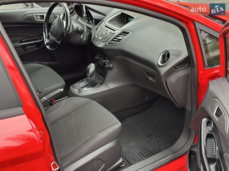 Хэтчбек Ford Fiesta 2016 в Чернигове фото 24 Хэтчбек Ford Fiesta 2016 в Чернигове
