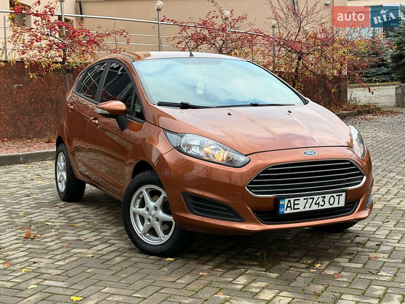 Хэтчбек Ford Fiesta 2013 в Харькове фото 4 Хэтчбек Ford Fiesta 2013 в Харькове