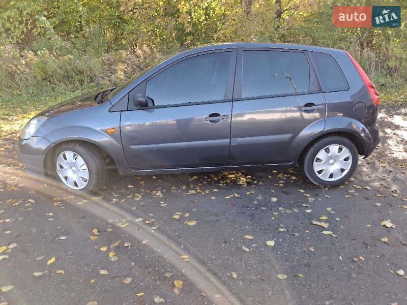 Хэтчбек Ford Fiesta 2007 в Львове
