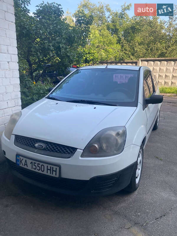 Хетчбек Ford Fiesta 2007 в Києві