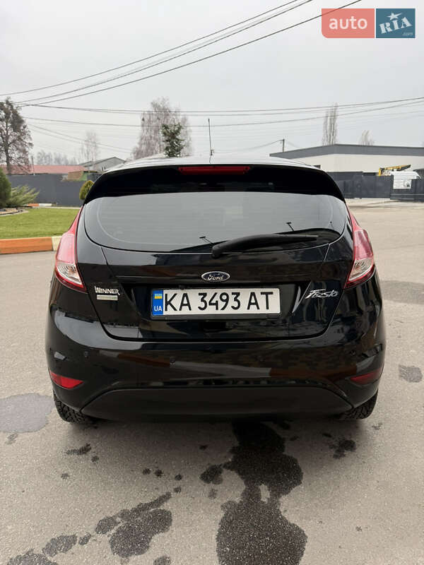 Хетчбек Ford Fiesta 2016 в Києві фото 5 Хетчбек Ford Fiesta 2016 в Києві