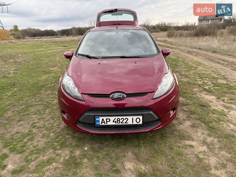 Хетчбек Ford Fiesta 2011 в Запоріжжі фото 6 Хетчбек Ford Fiesta 2011 в Запоріжжі