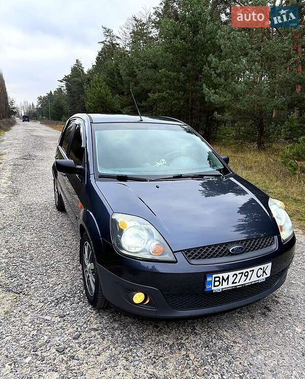 Хэтчбек Ford Fiesta 2008 в Ахтырке