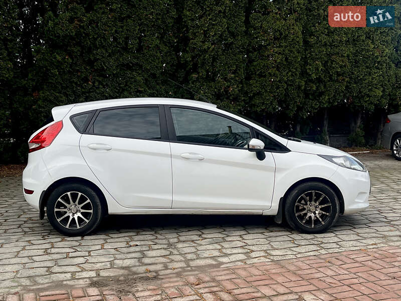 Хетчбек Ford Fiesta 2011 в Білій Церкві