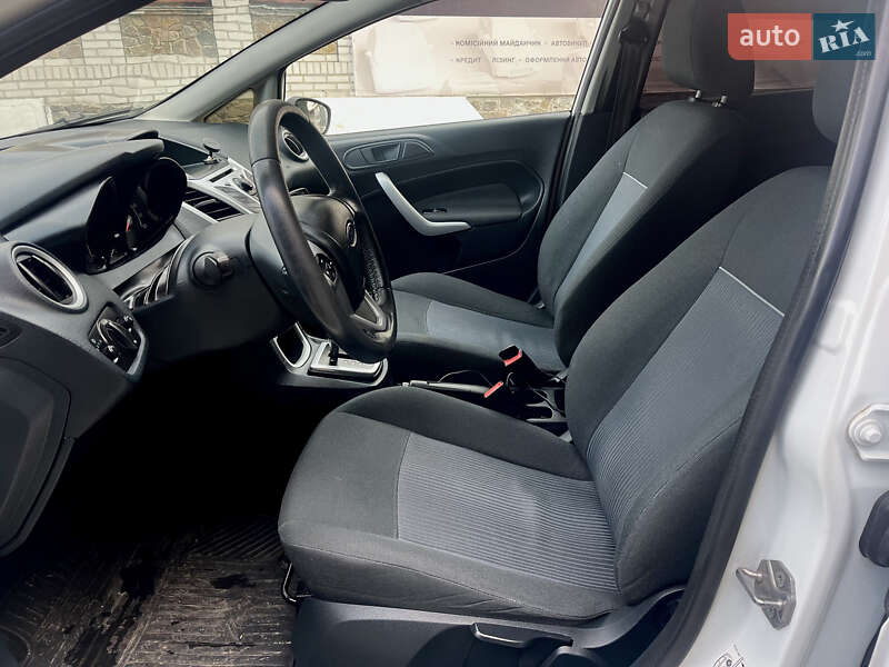 Хетчбек Ford Fiesta 2011 в Білій Церкві