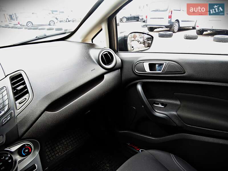 Седан Ford Fiesta 2014 в Черкассах фото 13 Седан Ford Fiesta 2014 в Черкассах