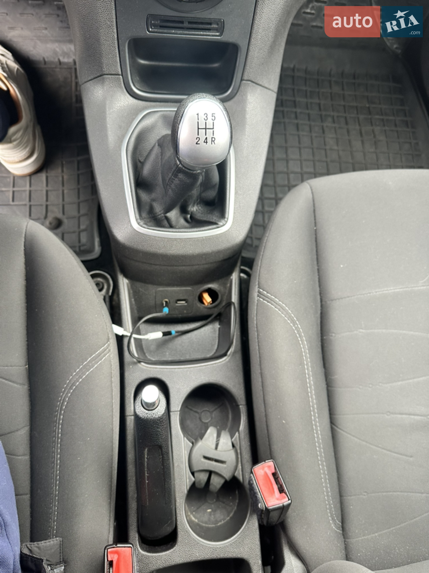 2014 Ford Fiesta - мініатюра 13