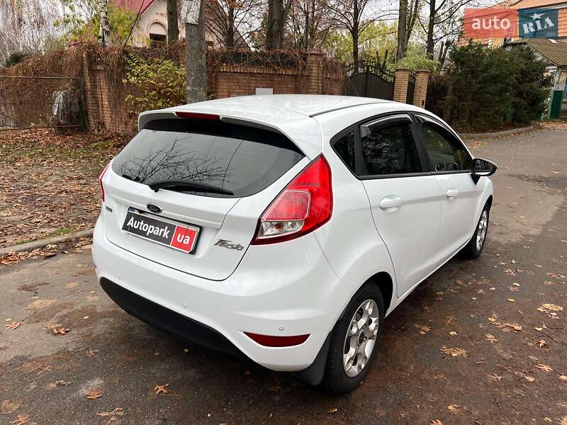 Хетчбек Ford Fiesta 2013 в Києві