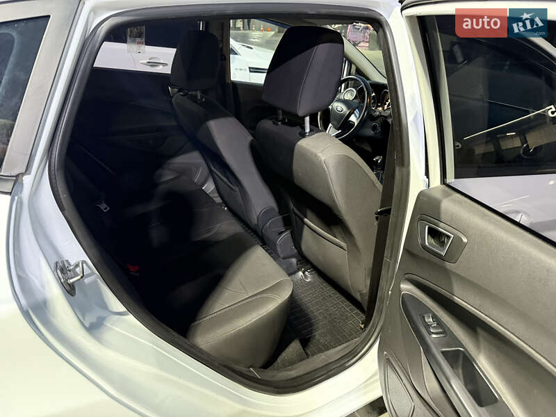 Седан Ford Fiesta 2014 в Харкові